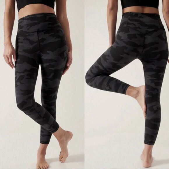 Athleta Ultimate Camouflage 7/8 Tights Women’s 1X High Waisted Stretchy Athletic - Picture 1 of 10